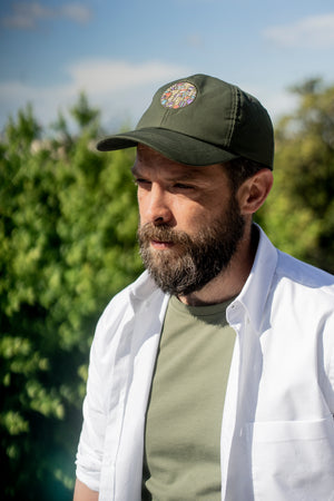 La Casquette pigeon dans la ville « MOMEN x LIL' LEWIS »